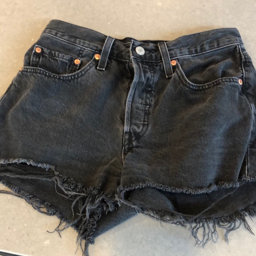 Levi’s cutoff jeans - black 501s
